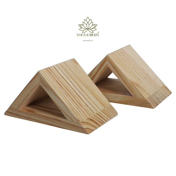 YogaKargha Triangle Yoga Block Set - Small 
          ></div></a> <a href=